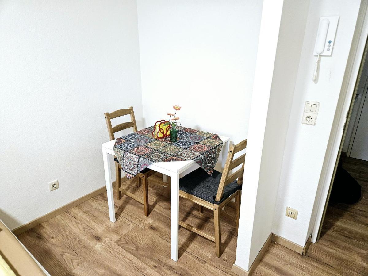 1 In * Wiesbaden