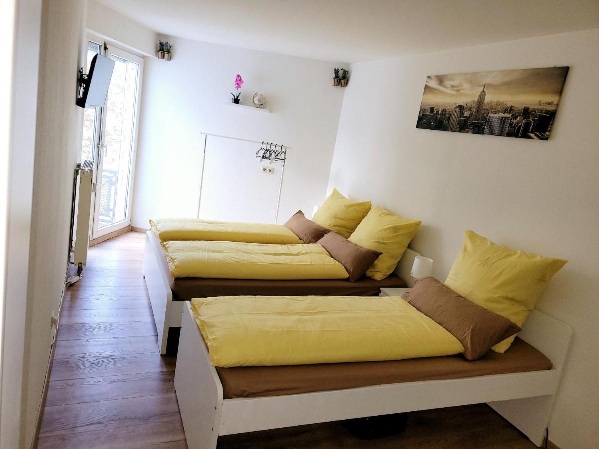 1 In Wiesbaden